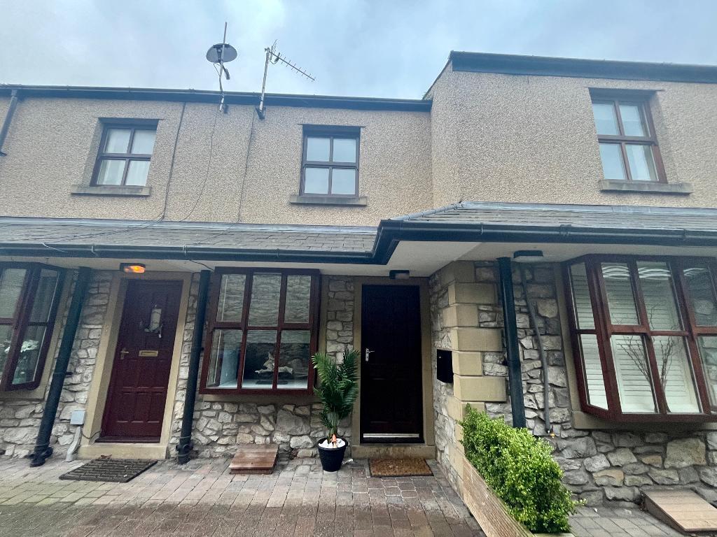 Parsonage Cottages, Clitheroe, BB7 2JT
