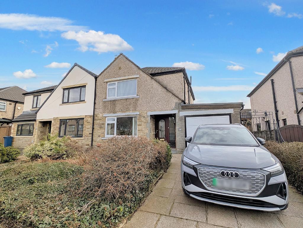 Warwick Drive, Clitheroe, BB7 2BG