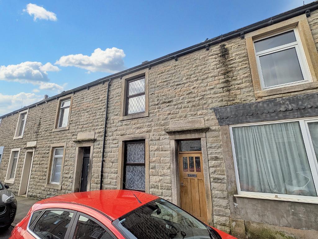 Woone Lane, Clitheroe, Lancashire, BB7 1BG