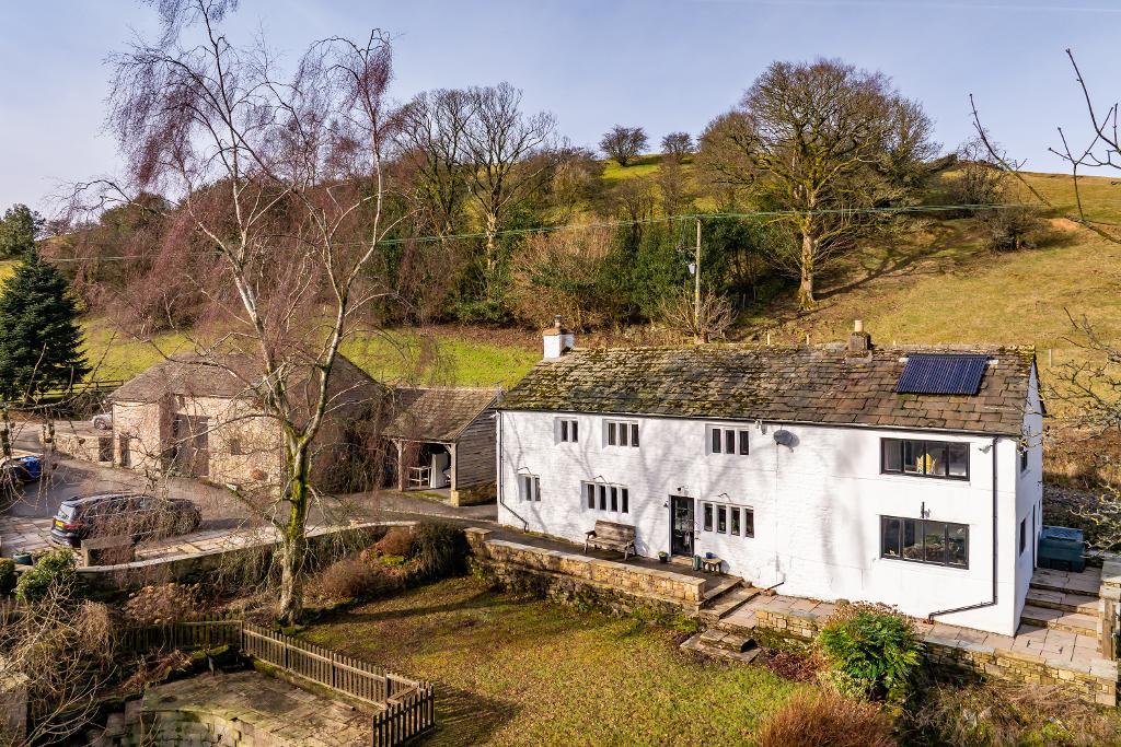 Stang Top Road, Roughlee, BB9 6NZ