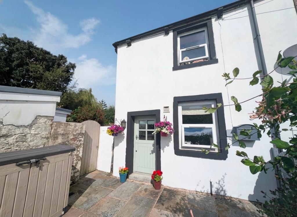 Littlemoor View, Clitheroe, Lancashire, BB7 1HS